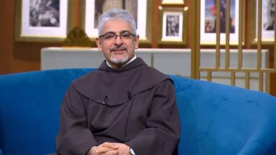 الأب بطرس دانيال: كرمنا عادل إمام ومحمود عبد العزيز وسورة ياسين كانت معنا في جميع الزيارات 