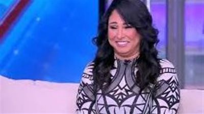 بستخدم الصوت الربيعي وسيبت الدولاب لجوزي ومش بيحب كلمة فرعون.. أبرز تصريحات رحاب الجمل في 