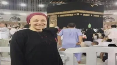 أزهري ينتقد صورة نهاد أبو القمصان بـ 