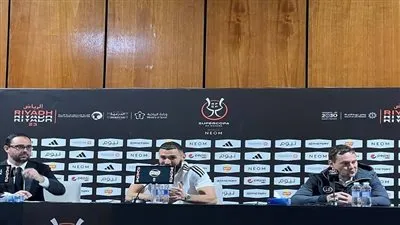 بنزيما يعلق على انتقال كريستيانو إلى الدوري السعودي