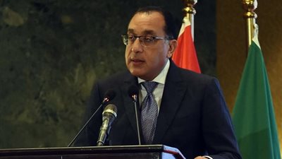 خيري رمضان: انقطاع المياه عن منزل رئيس الوزراء بسبب كسر أحد الخطوط