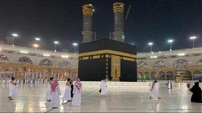 من الكتاب والسُنة.. حكم العمرة عن العلماء 