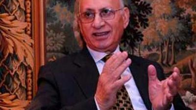 بعد وفاته.. 13 معلومة عن الدكتور محمود شريف وزير التنمية المحلية الأسبق