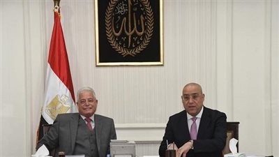 وزير الإسكان ومحافظ جنوب سيناء يتابعان المشروعات التنموية المشتركة