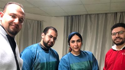 تفاصيل نجاح فريق طبي بجامعة المنصورة في استخراج زجاجة من قولون مريض 