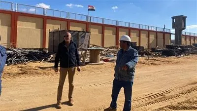 وزير الإسكان يتابع مشروعات البنية التحتية الجارية بمدينة أكتوبر الجديدة