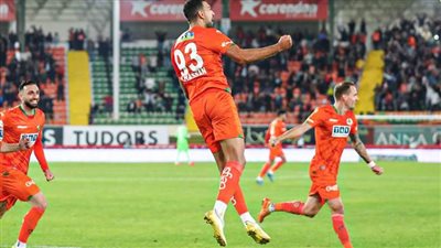 تحذير عاجل لـ أحمد حسن كوكا بعد دعمه القضية الفلسطينية (شاهد القصة)