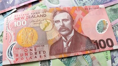 تراجع اليورو.. أسعار العملات الأجنبية والعربية اليوم في الإمارات