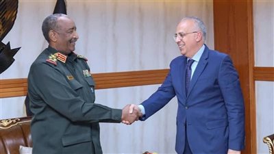 البرهان يستقبل هاني سويلم في ثاني أيام زيارته للسودان 