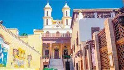 تعرف على تاريخ الكنيسة المعلقة وسبب تسميتها بهذا الاسم 