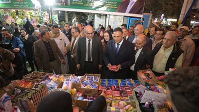 افتتاح معرض 