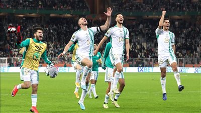 بمشاركة القندوسي.. الجزائر تهزم النيجر بخماسية وتتأهل لنهائي كأس أمم إفريقيا للمحليين