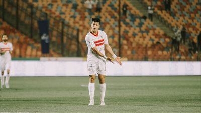 ميتلاند الدنماركي يرفع عرضه لحسم صفقة إمام عاشور