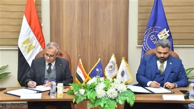 اتفاقية تعاون بين صيدلة المنصورة الأهلية وهيئة الدواء المصرية