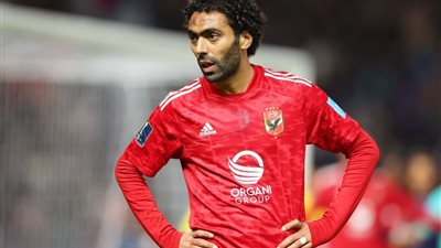 عاجل.. الأهلي يفاجىء حسين الشحات