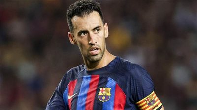 برشلونة يحدد بدلاء بوسكيتس.. على رأسهم نجم مانشستر سيتي