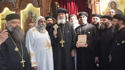 سيامة كاهن بإيبارشية الشرقية