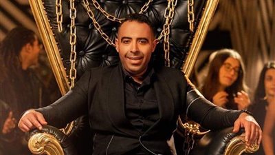  عاجل.. الرد الأول من محمد عدوية على شائعة مرض والده