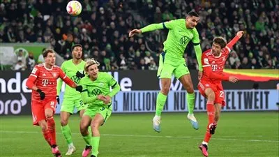 بمشاركة مرموش.. بايرن ميونيخ يدك فولفسبورج برباعية في الدوري الألماني