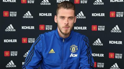 مانشستر يونايتد يحدد بديل دي خيا بعد اقترابه من الرحيل عن مسرح الأحلام