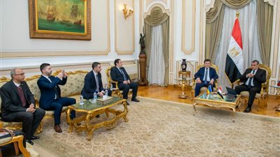 وزير الإنتاج الحربي: مصر وفرت بنية تحتية مستدامة تساهم في عقد شراكات استثمارية