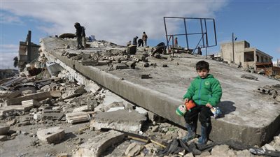 زعيم كوريا الشمالية ومفتى عمان ينعيان منكوبي الزلزال المدمر