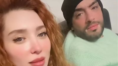 على طريقتهما الخاصة.. ناريمان ورامي جمال يمازحان الجمهور تحت عنوان 