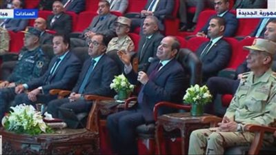 موقف محرج لوزير التموين أثناء كلمة السيسي يدعوه للإعتذار