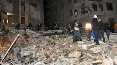 شياطين الانس.. “محتالين” يستخدمون زلازل تركيا المدمرة للنصب وسرقة الأموال