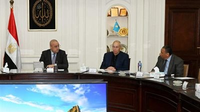 وزير الإسكان: الصناعة المصرية لديها فرصة ذهبية للمنافسة فى إنتاج مكونات ناطحات السحاب