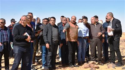 وزير النقل يتابع معدلات تنفيذ مشروع الخط الثاني للقطار الكهربائي السريع