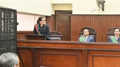 للمرةِ الأولى في تاريخِ القضاءِ المصريِّ... أولى عضواتِ النيابةِ العامةِ تَمثُلُ في مَقامِ الادعاءِ