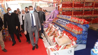 محافظ المنوفية يتفقد تجهيزات معرض 