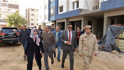 محافظ الدقهلية يتفقد مشروع تطوير مساكن التعاونيات بالمنصورة (صور)