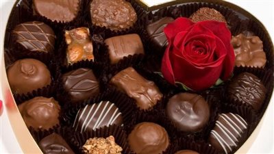 عيد الحب 2023.. النساء تقدمن الهدايا للرجال وليس العكس في هذه الدولة