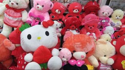 بمناسة عبد الحب 2023.. إتيكيت تقديم الهدايا