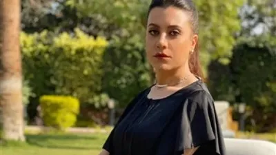 بضحكة صافية وفستان أحمر.. ياسمين سمير تحتفل بالفالنتين بجلسة تصوير جديدة