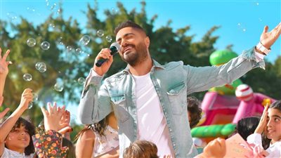 تامر حسني يقضي عيد الحب في مدينة الإنتاج الإعلامي..  لهذا السبب