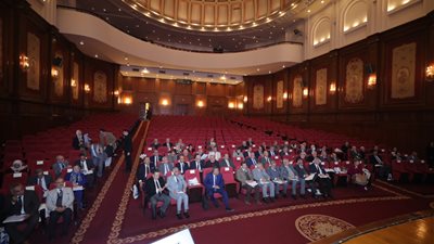 التعليم العالي توافق علي إنشاء كلية الطب البيطري بجامعة بنها الأهلية 