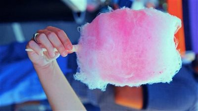 يسبب السرطان.. القومي للتغذية يُحذر من تناول الأطفال 