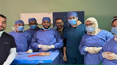 جراحة متقدمة تنجح في الاستئصال الجذري للثدي وتنظيف الغدد الليمفاوية