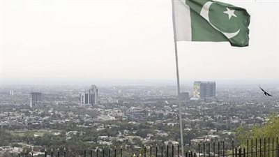 بينهم أطفال.. 27 قتيلًا و147 مصابًا جراء الأمطار الغزيرة في باكستان