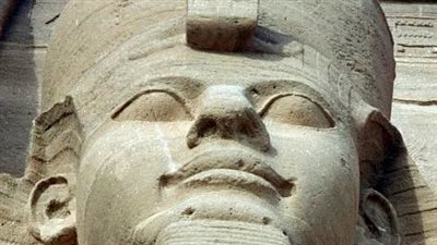 خبير: لا دليل أثري على أن الملك رمسيس الثاني هو «فرعون موسى»