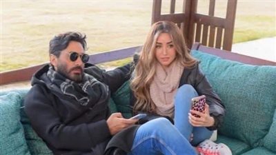 تامر حسني يشيد بأداء هنا الزاهد في مشهد من فيلم 