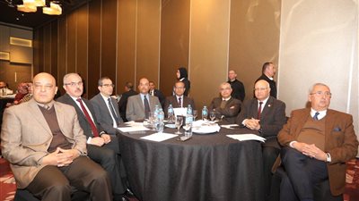 رئيس جامعة بنها يشهد مراسم إطلاق برنامج التعليم العالي للإرشاد المهني