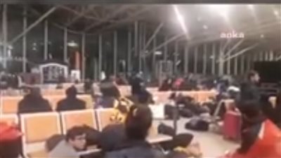 خوف ورعب.. لحظة وقوع زلزال تركيا (فيديو)