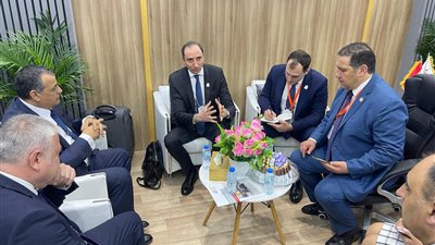 وزير الإنتاج الحربي يستقبل وزير الصناعات التكنولوجية المتقدمة الأرميني ويزور جناح جمهورية أرمينيا