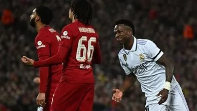 فينيسيوس يعادل النتيجة للريال أمام ليفربول بدوري الأبطال 2-2 الآن 