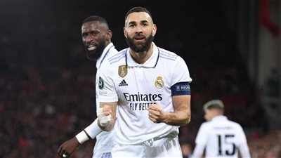 بنزيما يهين كبرياء وكرامة ليفربول بالهدف الخامس في دوري أبطال أوروبا 