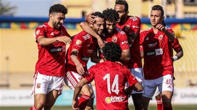 عاجل.. الأهلي يجدد عقد الجناح الطائر بـ 32 مليون جنيه